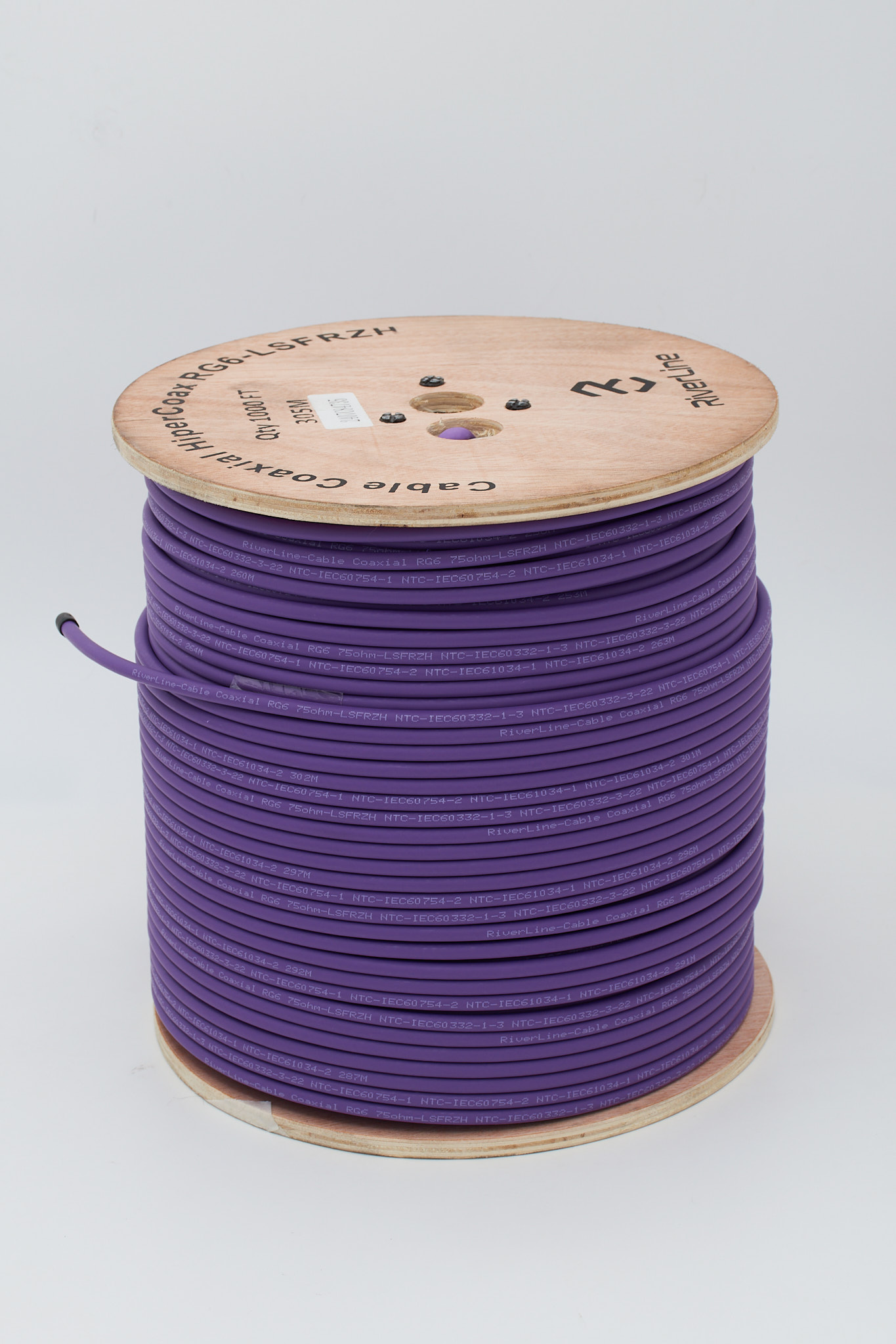 Cable coaxial libre de halógenos: qué exige el RITEL y por qué